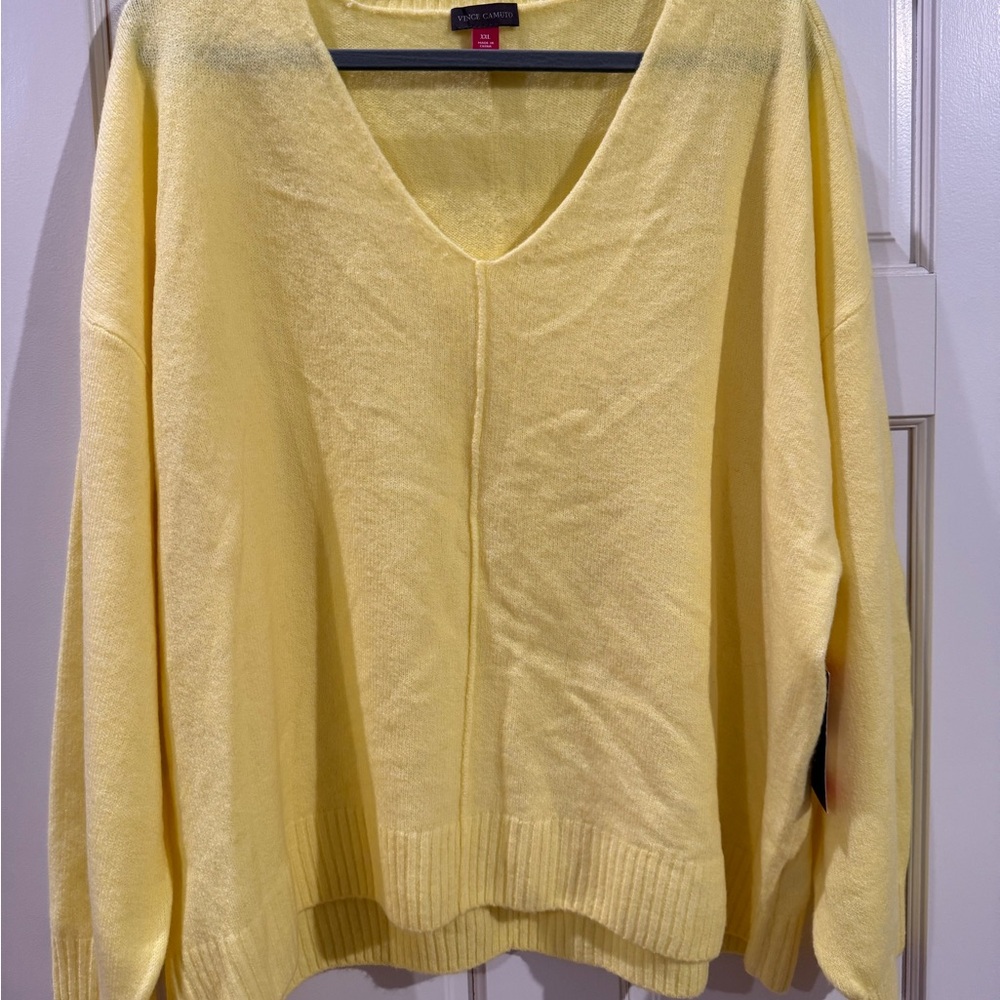 Vince Camuto Yellow V-Neck Oversized Sweater Soft Knit Relaxed Fit